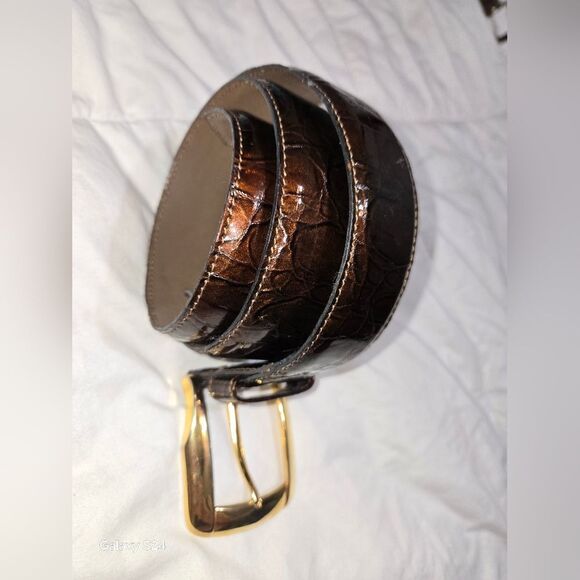 MCM ALLIGATOR WITH BRASS BUCKLE BELT MADE IN ITALY - Picture 9 of 14